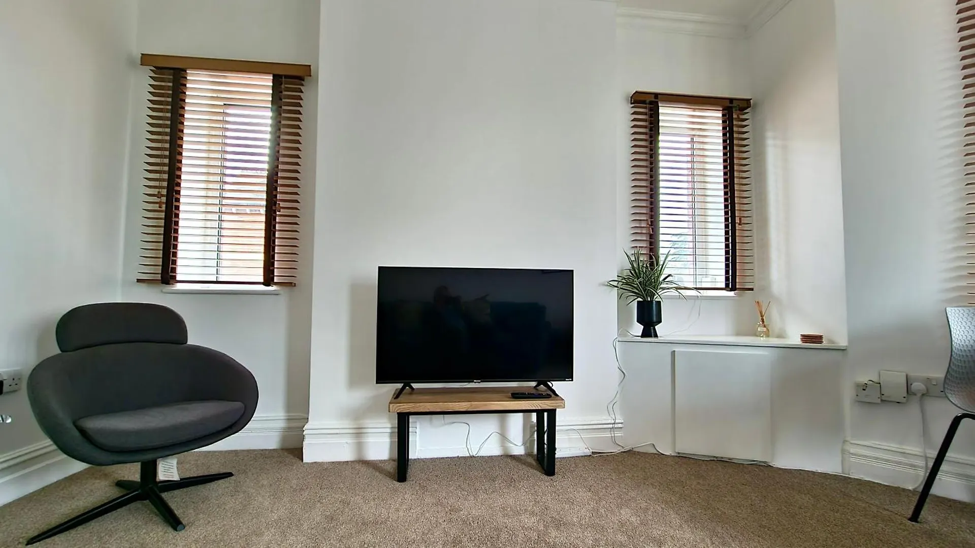 Thompson Apartments By Switchback Stays Cardiff